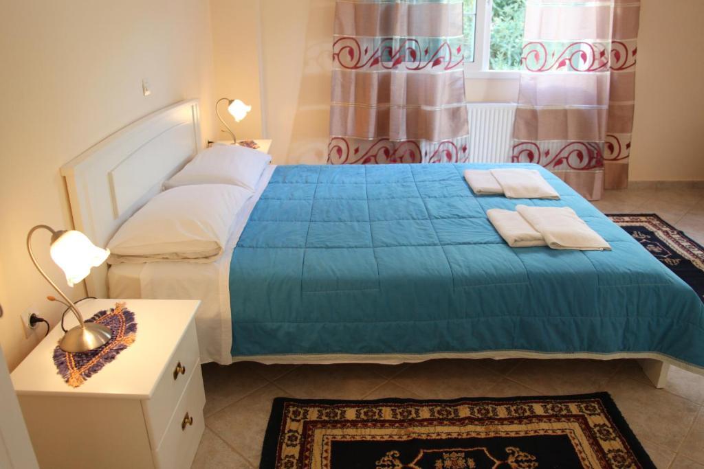 Crystal Blue Hotel,