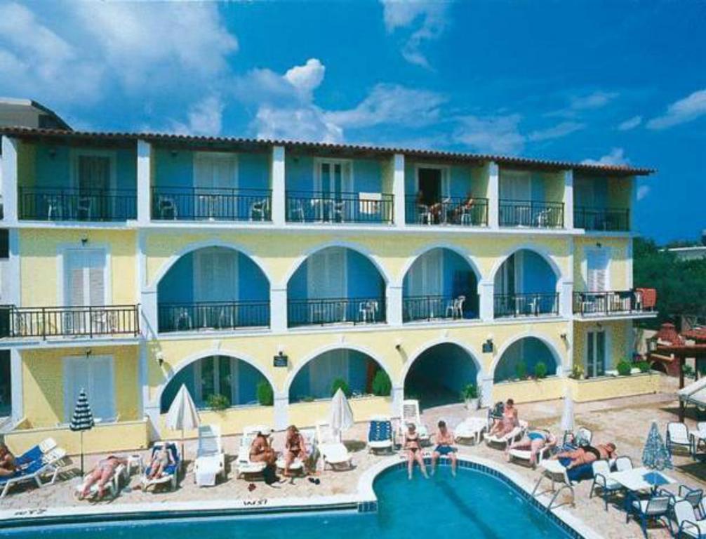 Vossos Aparthotel 2*