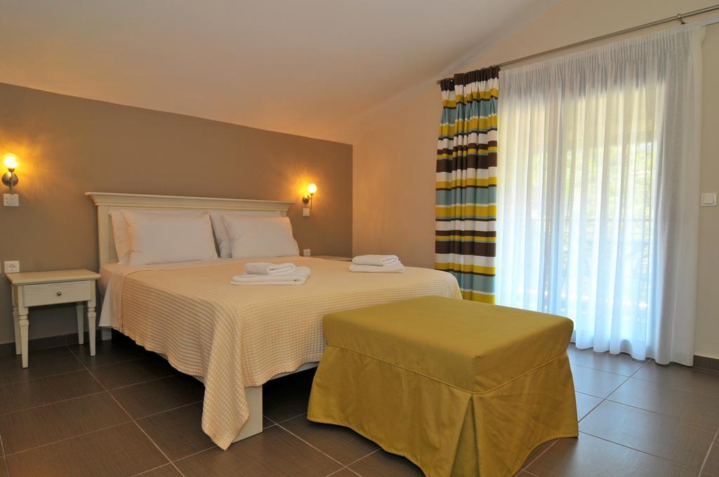 Ntinas Filoxenia & 4* Skala Potamia (Thasos)