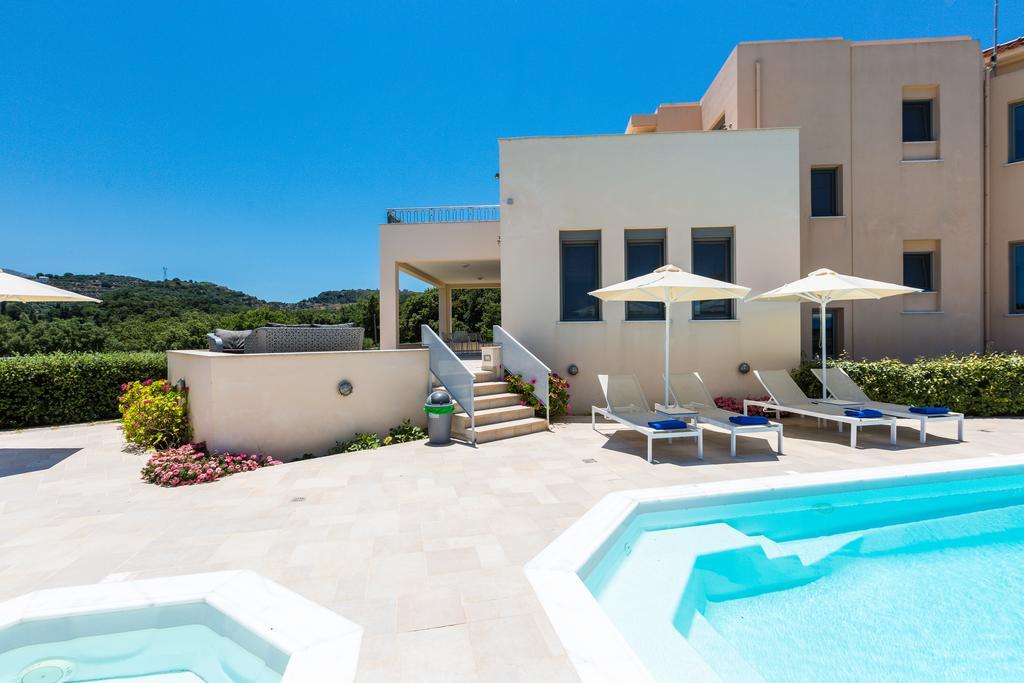 Ianthos Villa Gallos
