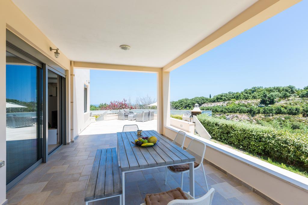 Villa Ianthos *