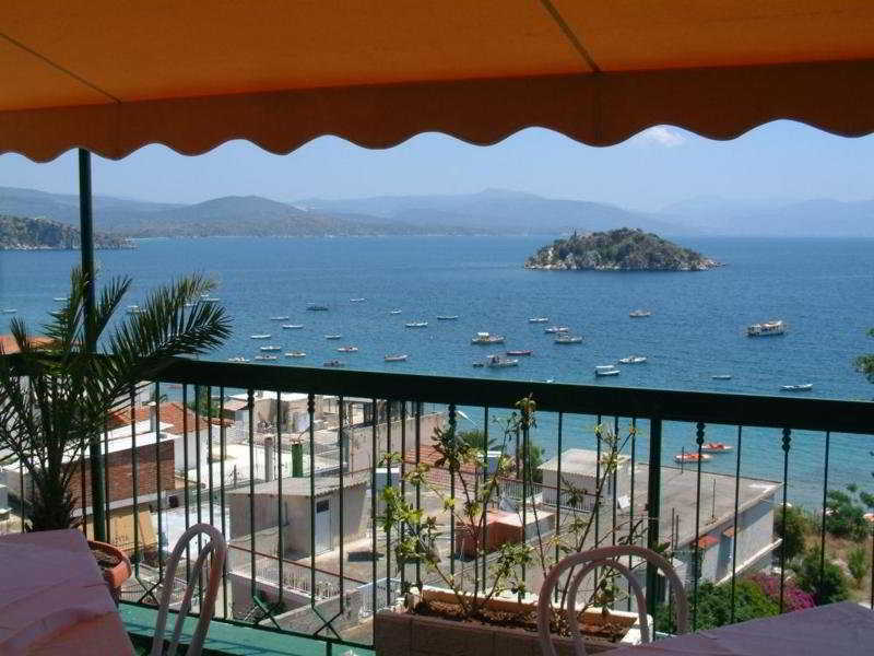 Hotel Epidavria 3*