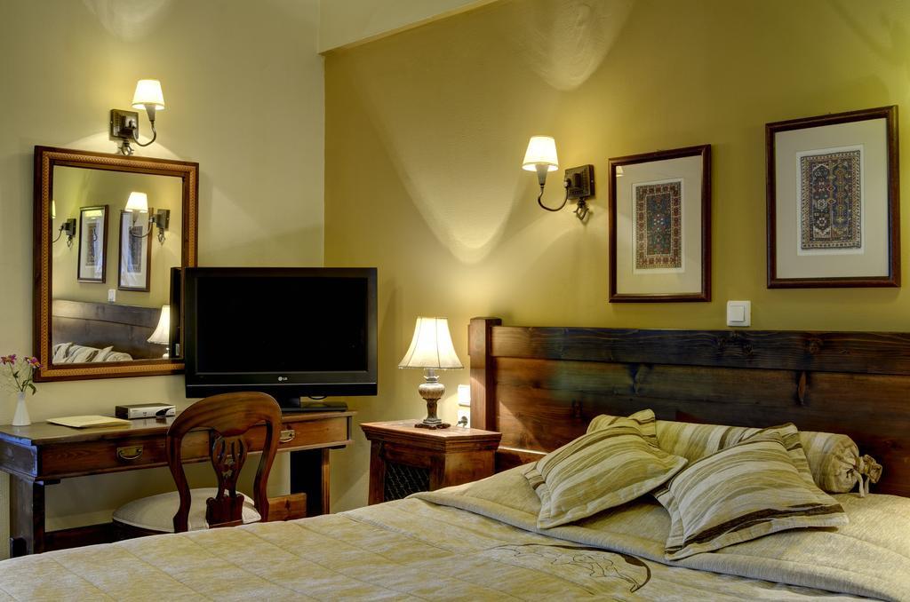 Naiades & Conference Hotel 4*