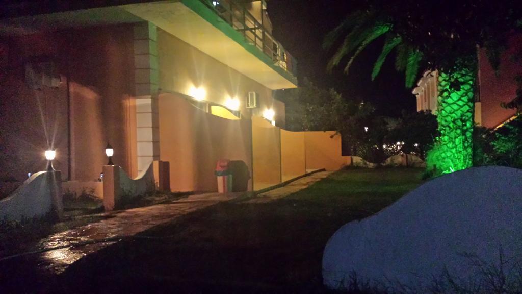 Nikolas Club Kavos