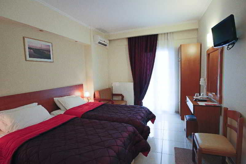 Alexiou Hotel