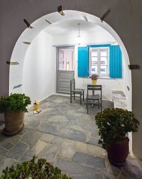 Byzantio Beach & Wellness 2* Agios Sostis (Tinos)