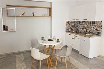 Tropicana Hotel 3*