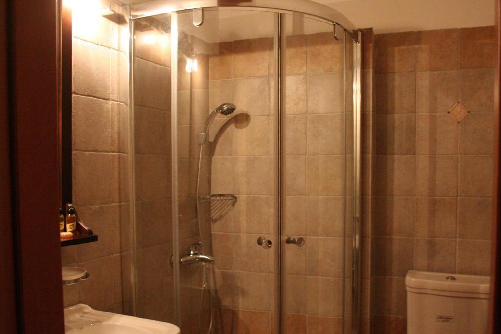 Hotel Karyatis