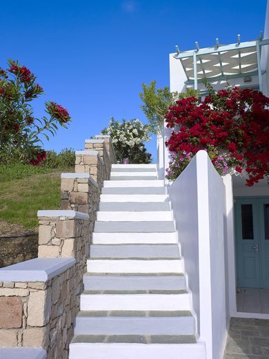 Asterias Boutique Aparthotel 3*