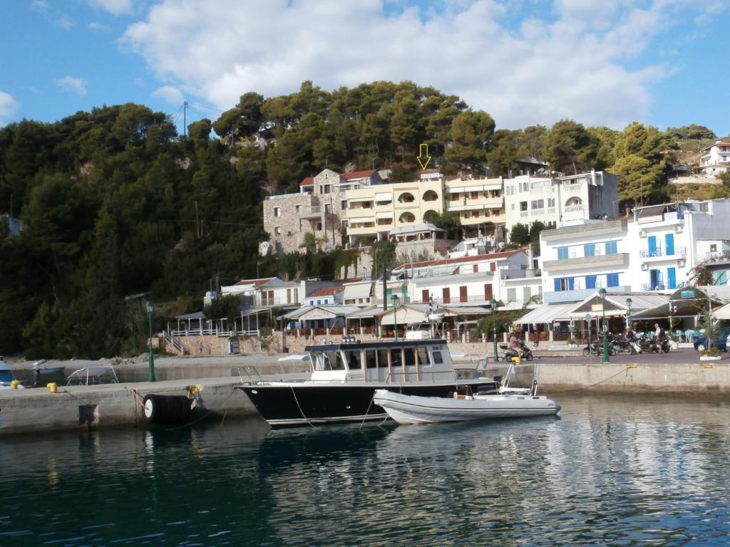 Hotel Haravgi Patitiri (Alonnisos)