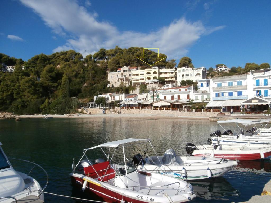 Hotel Haravgi 2*