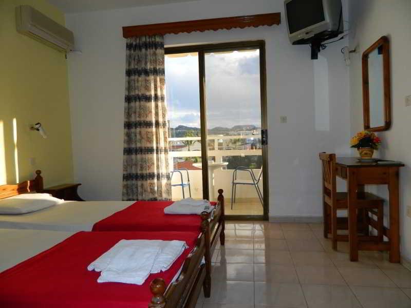 Aparthotel Roseberry 2*