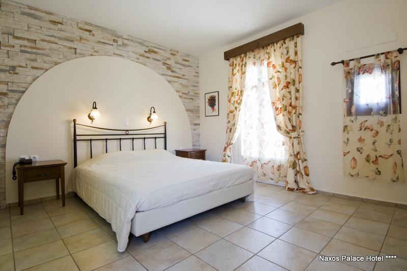 Naxos Palace Hotel
