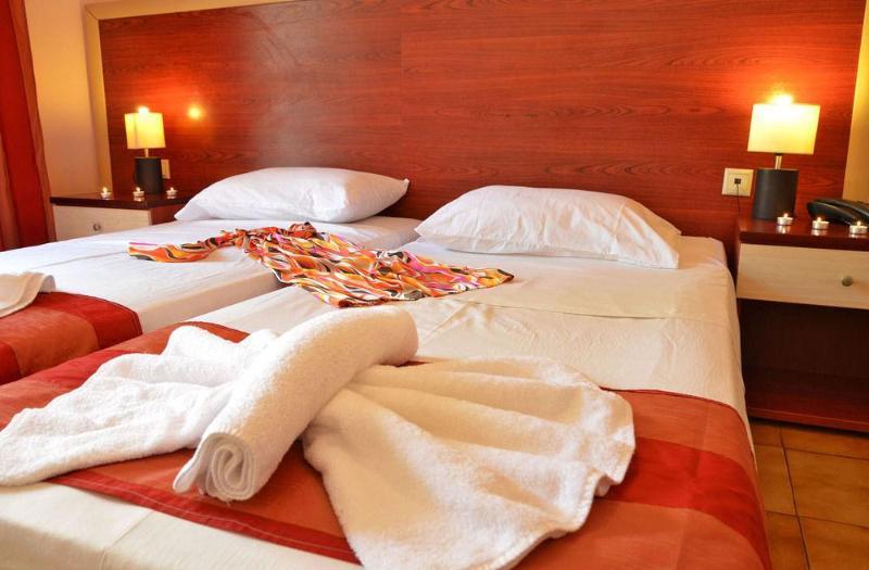 Hotel Mavrikos
