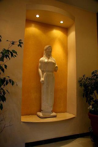 Lilia Hotel