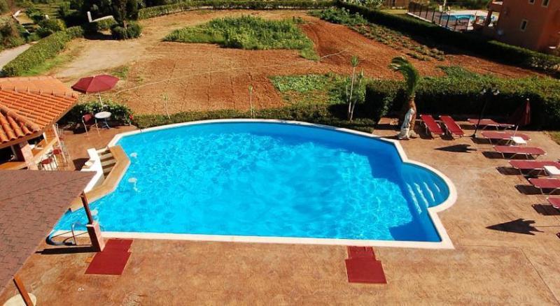 Marina-anna Aparthotel 3*