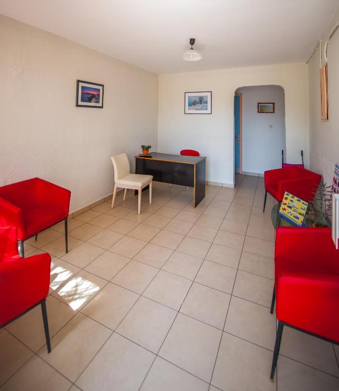Anna Apartment