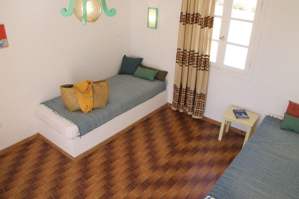 Arokaria Seaside Hotel 2*