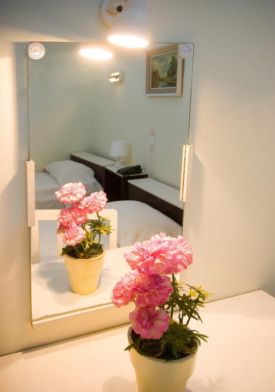 Oceanis 2* Loutra Edipsou (Evia)