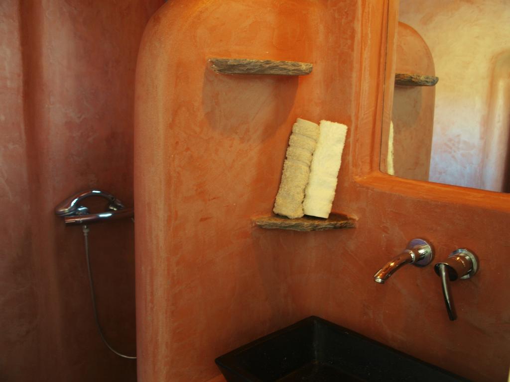 Almyra Yellow * Kythnos