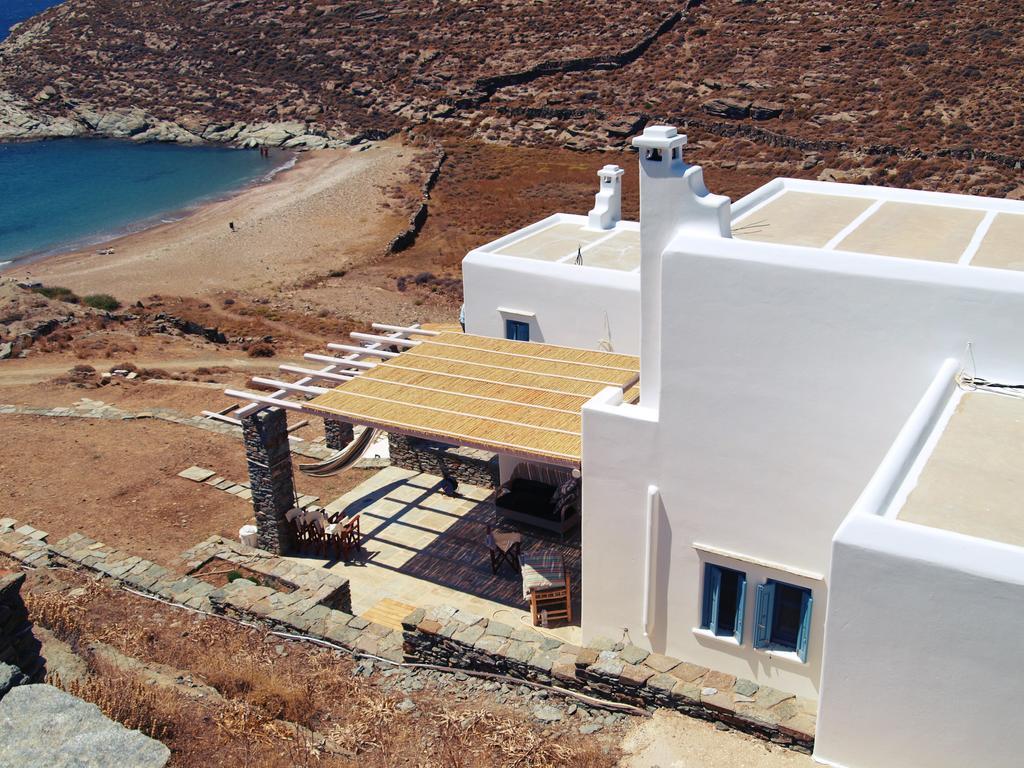Almyra Yellow Holiday home Kythnos