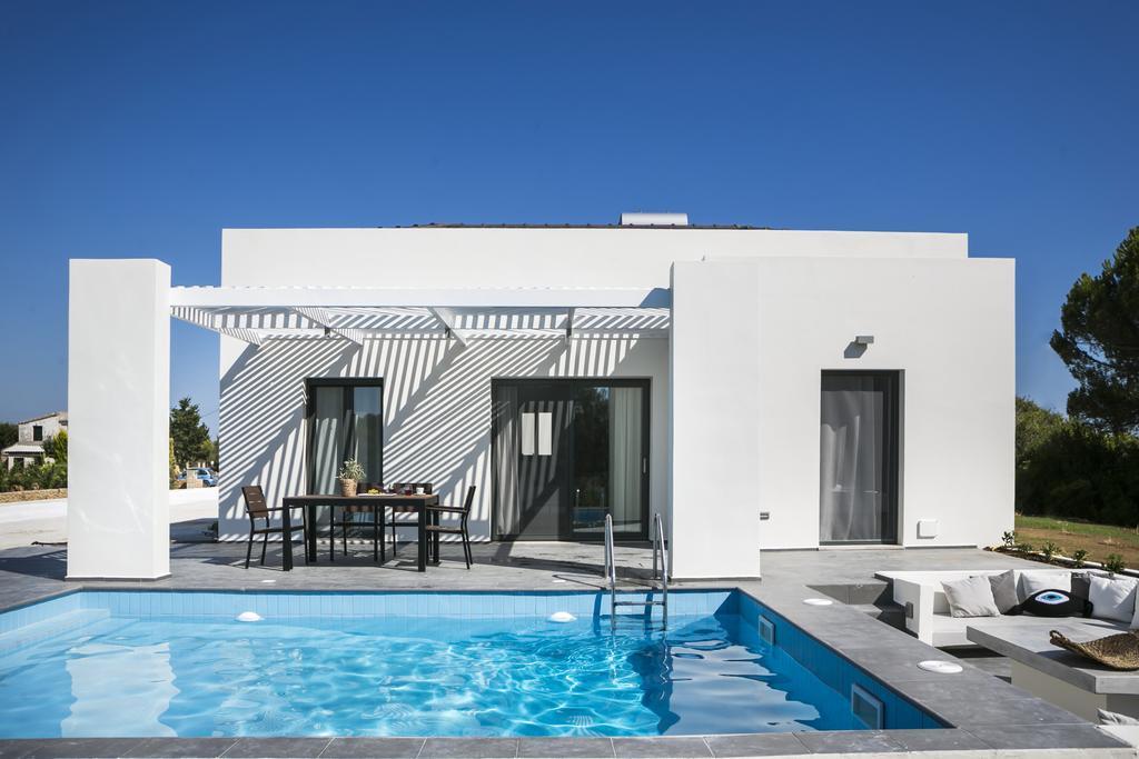 Les Residences * Svoronata