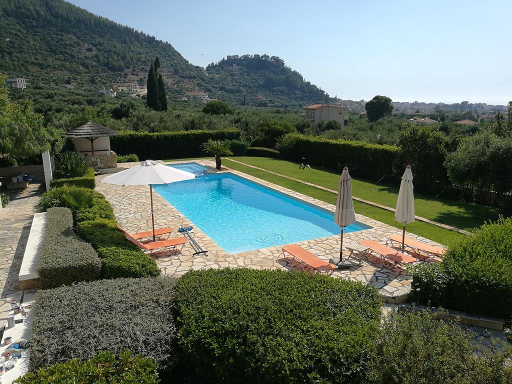 Luxury Flora Kiparissia Villa Kyparissia