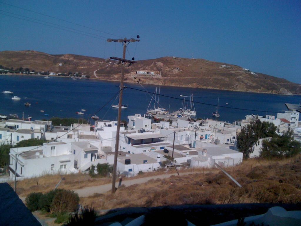 Serifos * Livadi (Serifos)