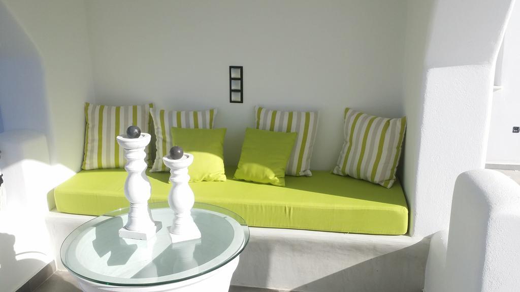 Santoxenia Luxury Villa Kamari (Santorini)