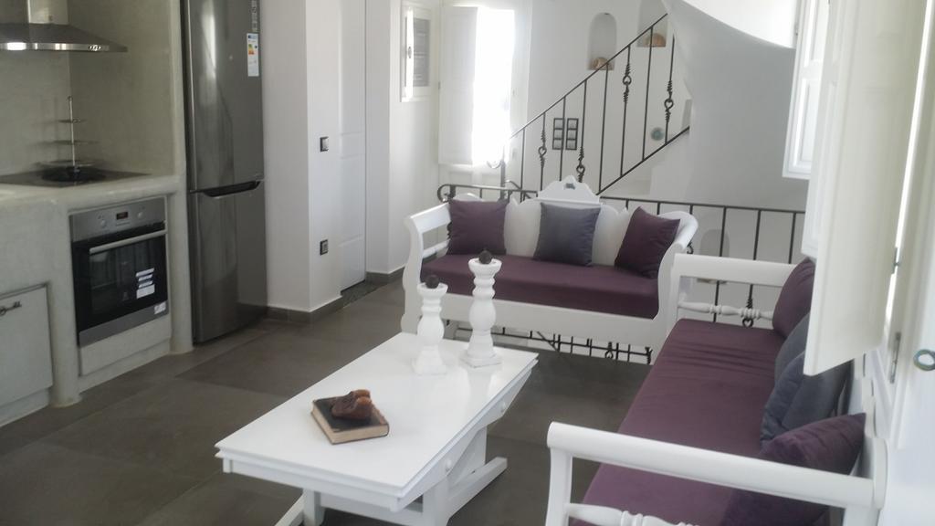 Santoxenia Luxury Kamari (Santorini)