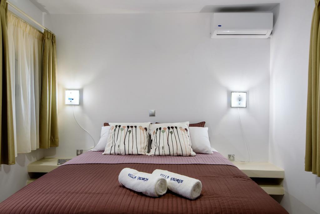 Villa George Santorini *