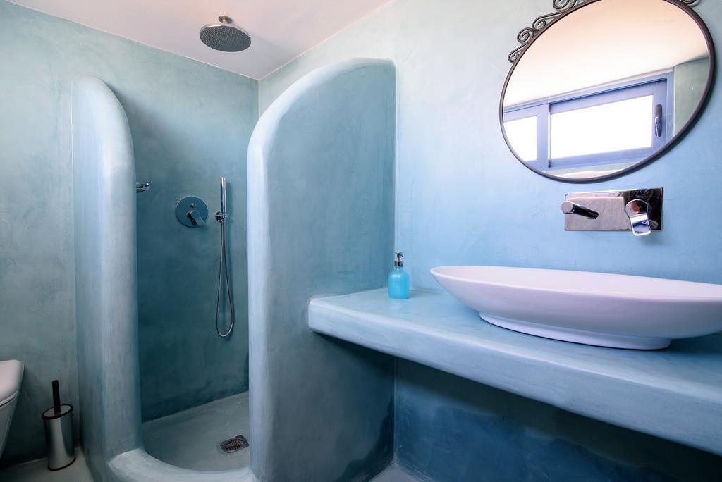 George Santorini Villa *