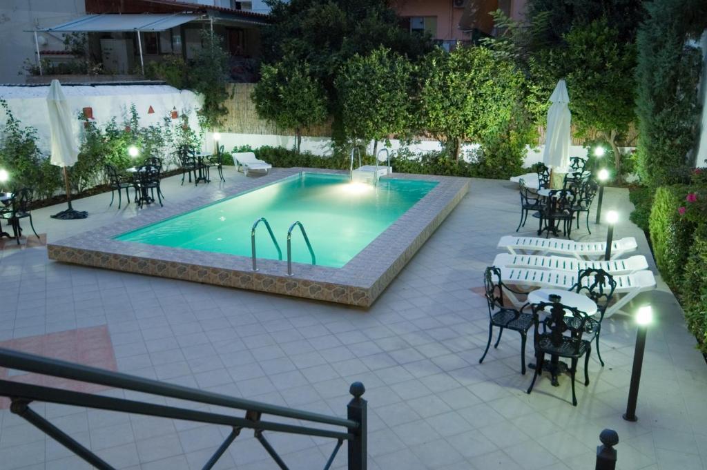 Bakos Hotel 3*