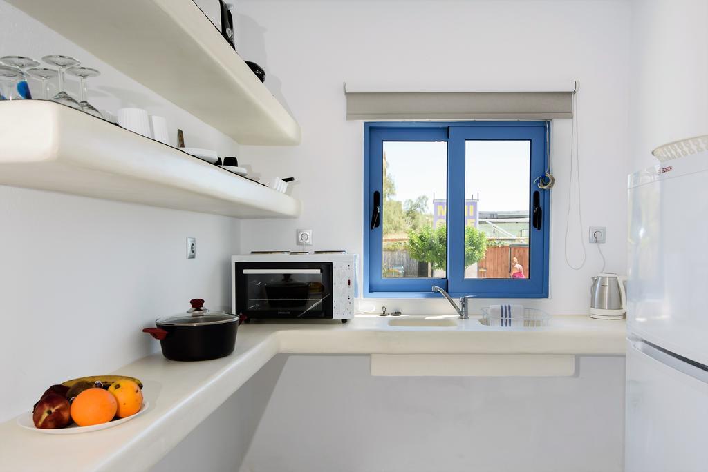 George Santorini Villa Perivolos (Santorini)