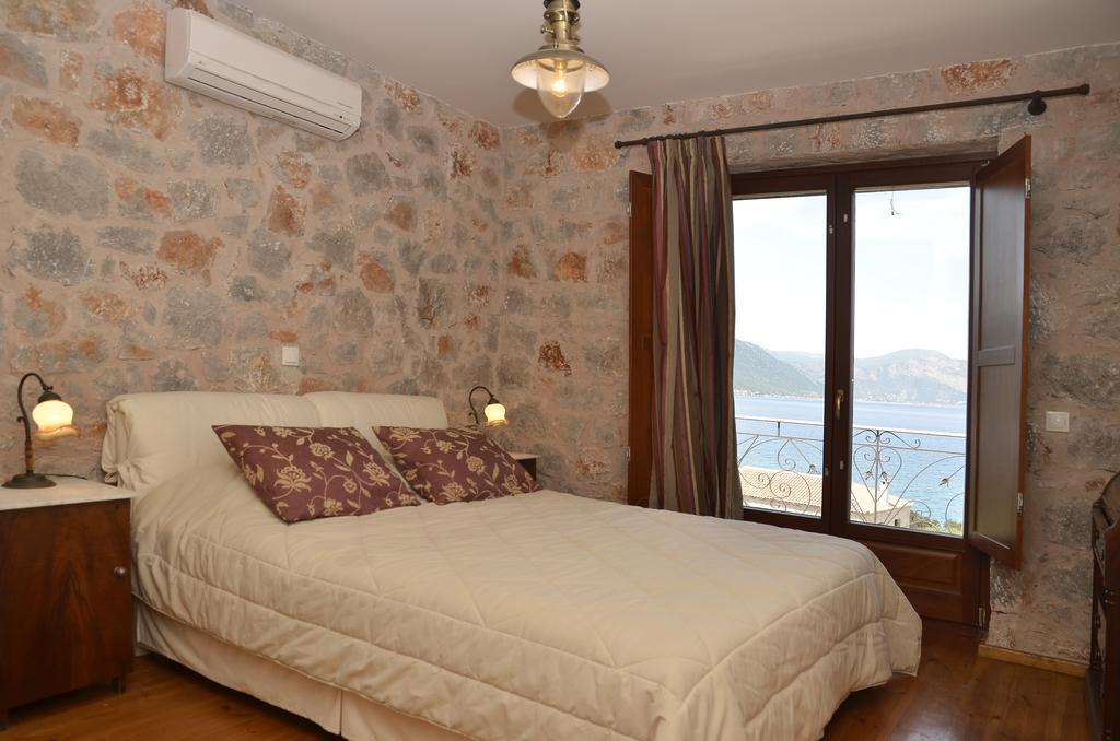 -perfect For Vacations Holiday home Poulithra