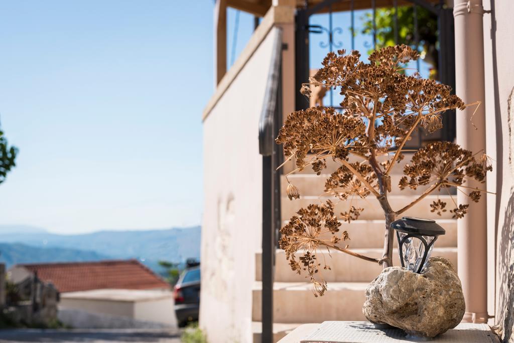 Casa Ermioni Stone House Holiday home Kastellos