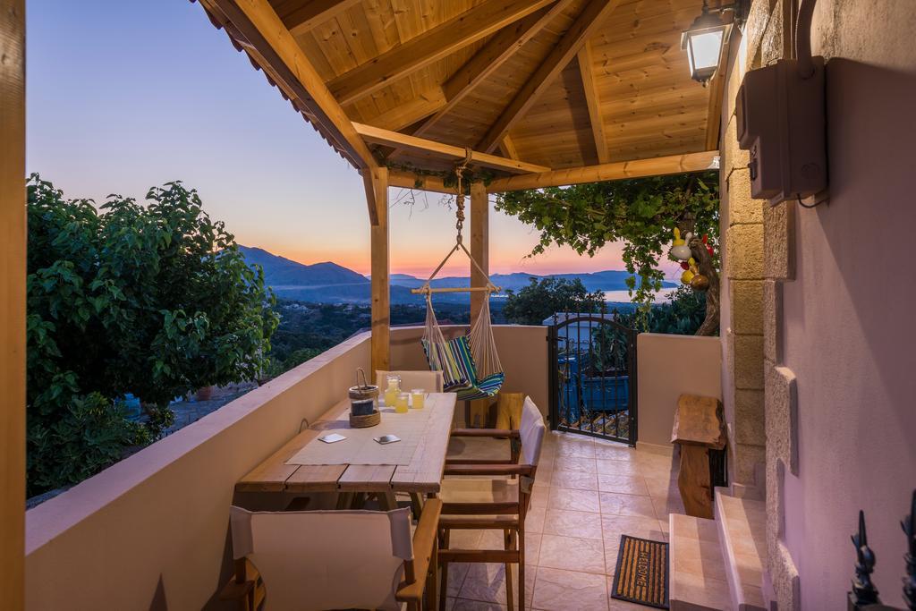 Casa Ermioni Stone House Holiday home