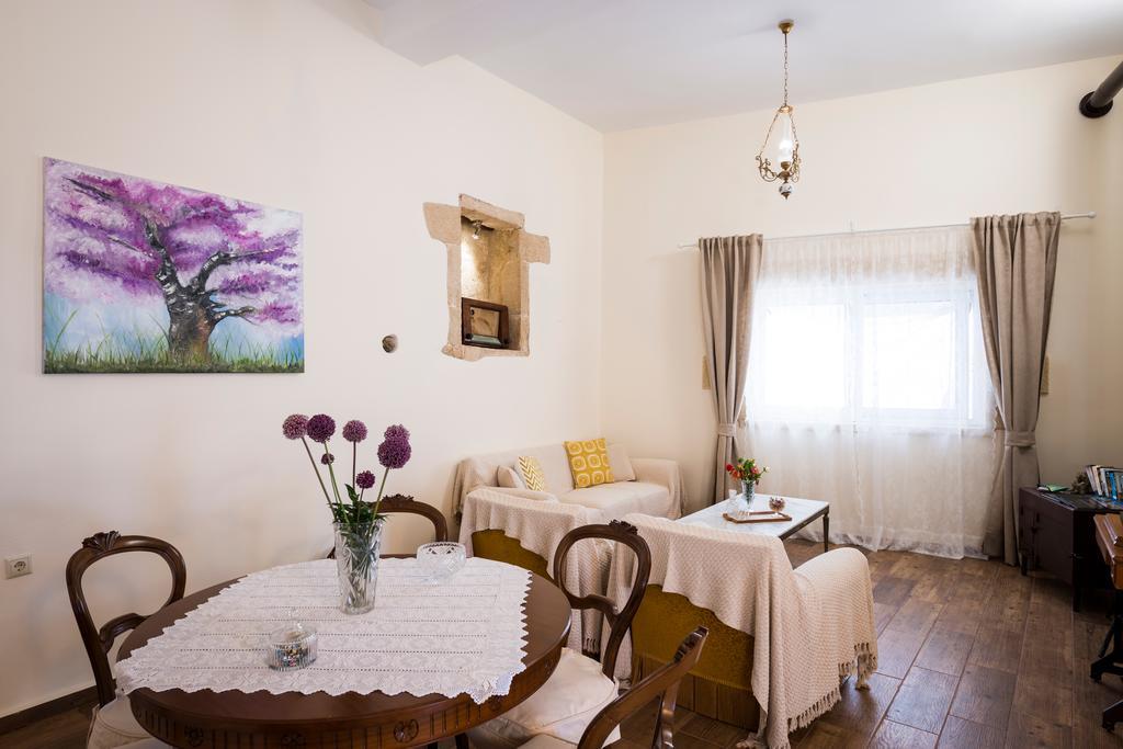 Casa Ermioni Stone House Holiday home *