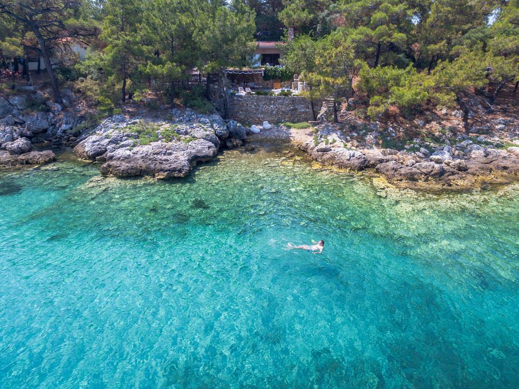 Amicasa Private Seaside Holiday home