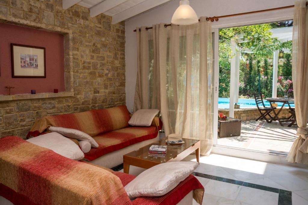 Maria Elena Villas Villa