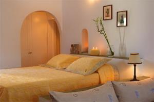 Folegandros Apartments