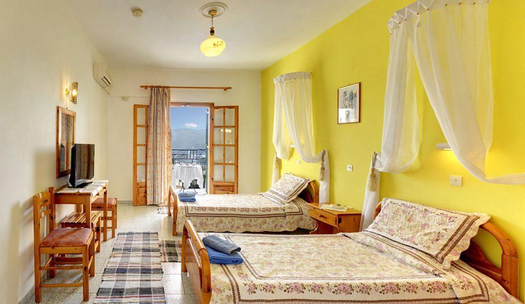 Captain Spiros Guest house