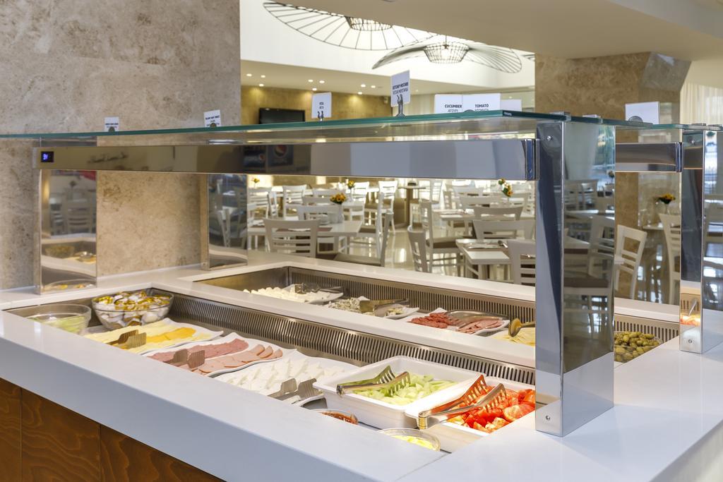 Western Plaza Rhodes City