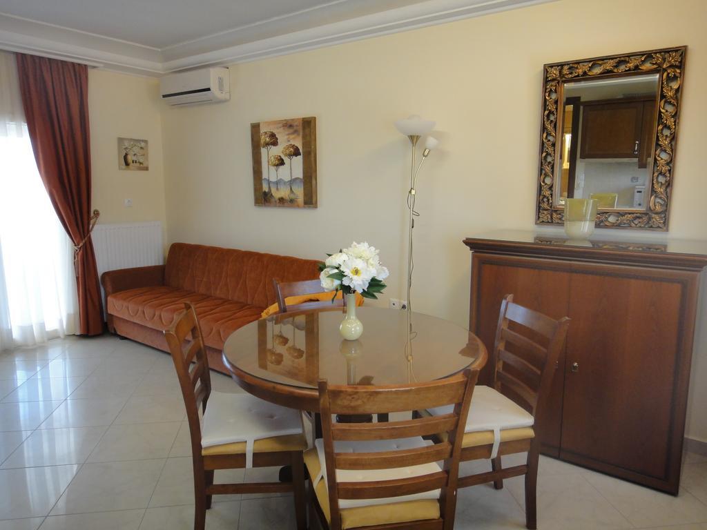 Suites Aparthotel 4*