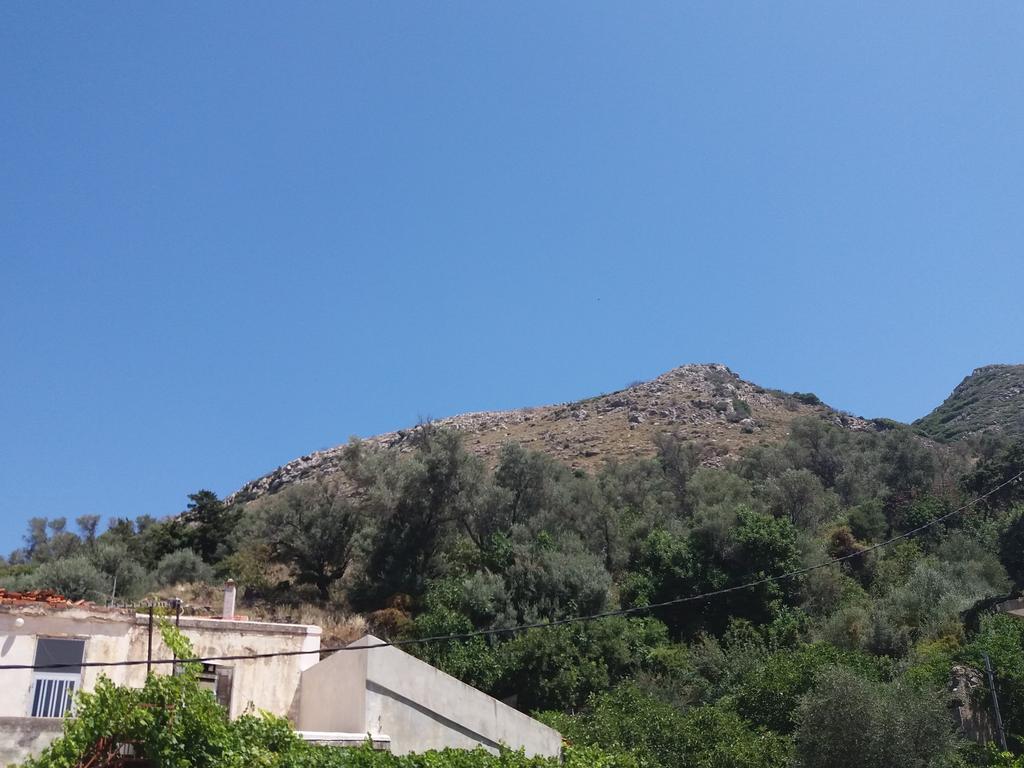 Apartment Heracles Traditional Cretan Spilion