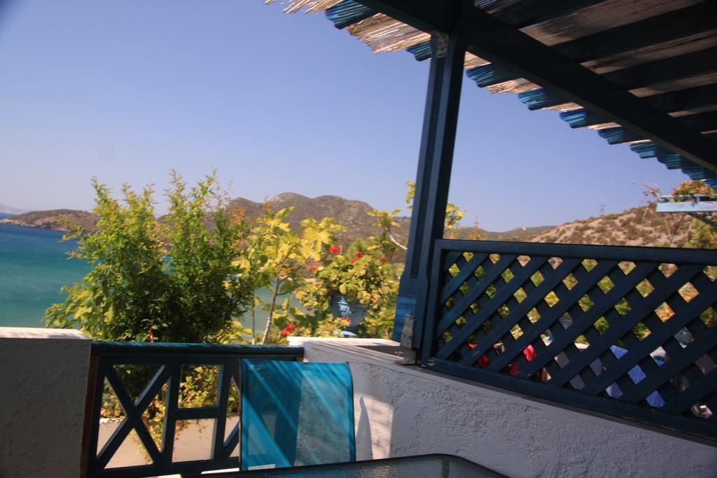 Blue Horizon Apartment Marathokampos
