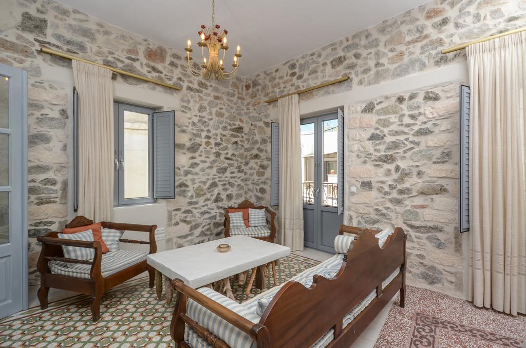Center Houses Apartment
