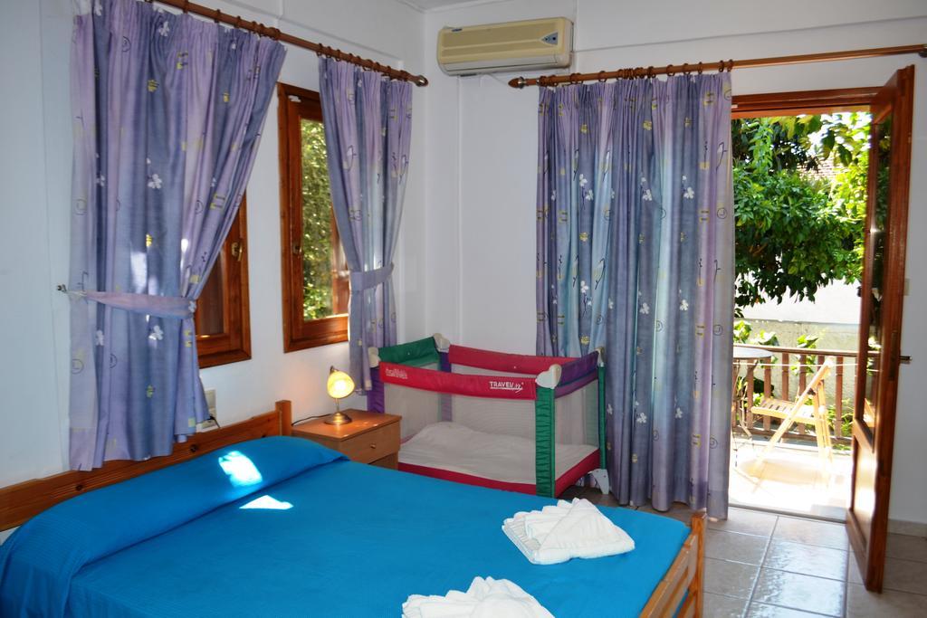 Iliachtides Apartment