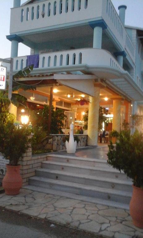 Hotel Spiros 3*