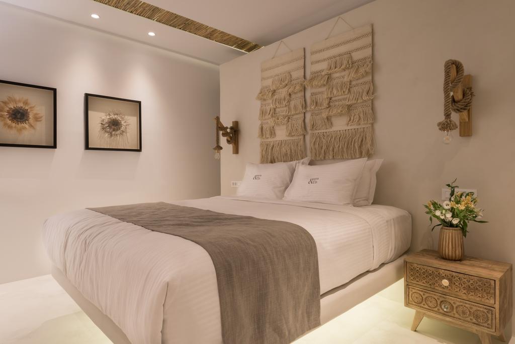 Villa White & Co Santorini Pyrgos Kallistis